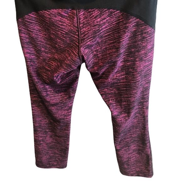 Nike DriFit Running Pants‎ - Picture 11 of 12